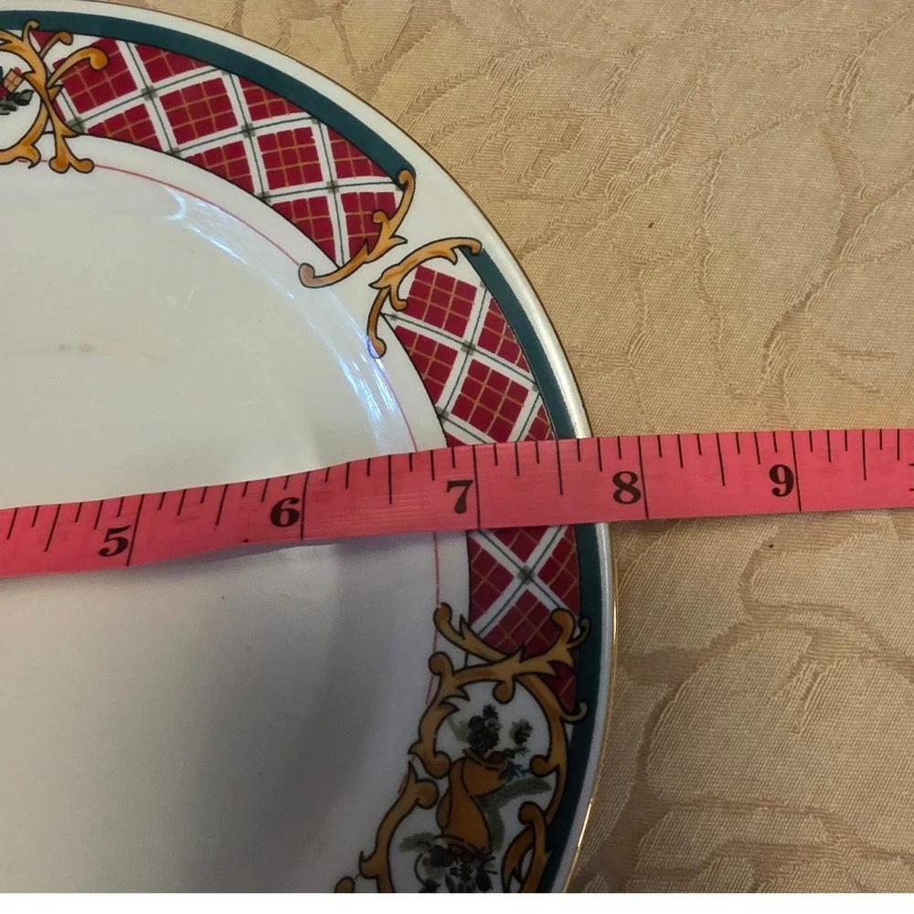 Gibson China Windsor Salad Plate 7.75